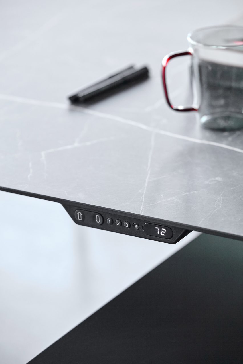 Menssula sit-stand work tables by Actiu