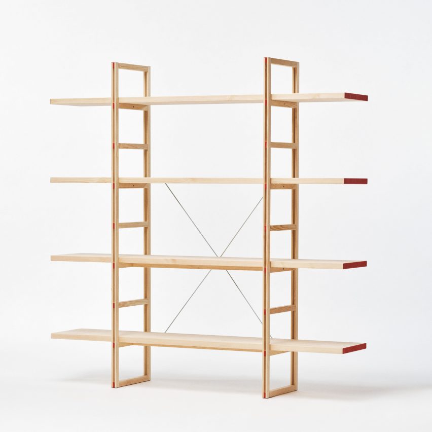 Wide shelf in solid wood by Friso Wiersma