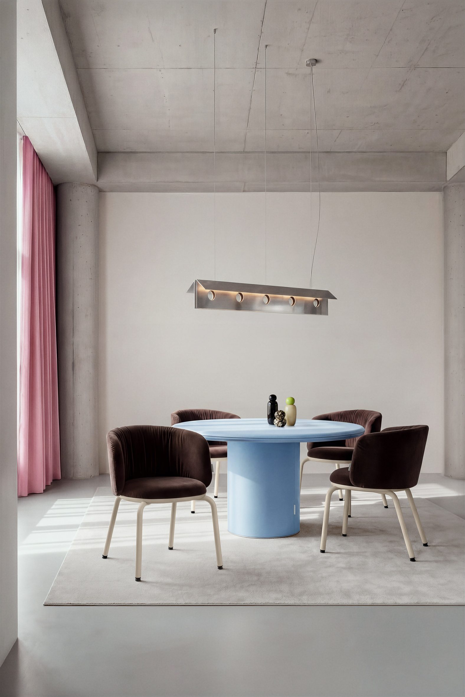 Linde table and chair by OUT