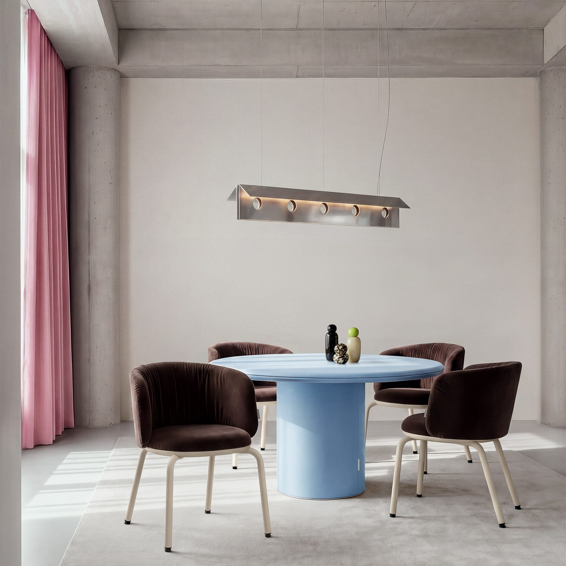 Linde table and chair by OUT