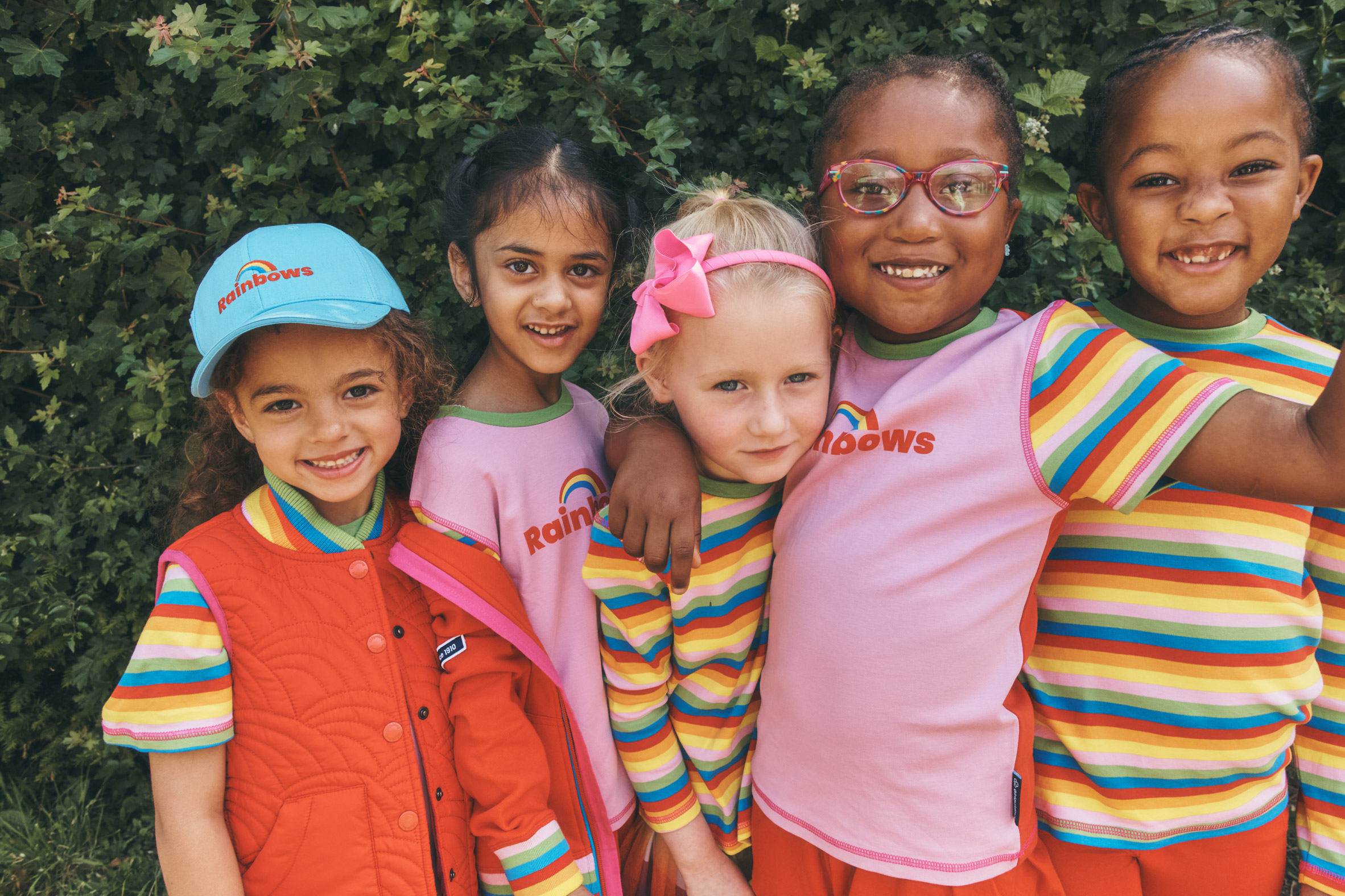 Girlguiding uniforms for Rainbows